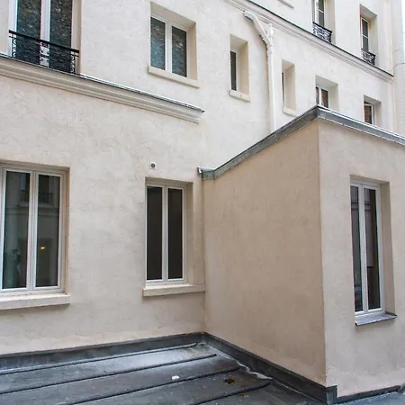 Cmg Bastille - Faubourg Saint Antoine 2 *